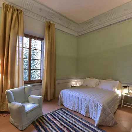 Torre Dei Lari Residenza D'epoca Bed & Breakfast