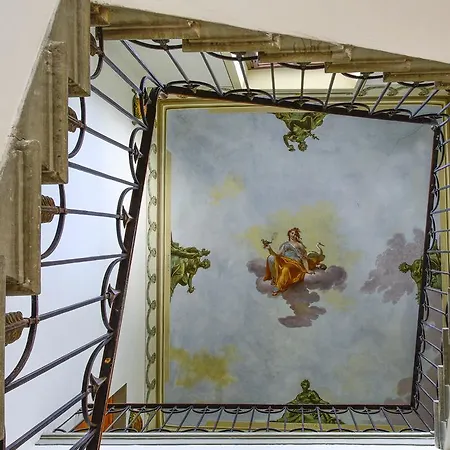 Bed & Breakfast Torre Dei Lari Residenza D'epoca