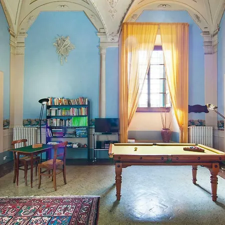 Bed & Breakfast Torre Dei Lari Residenza D'epoca 3*