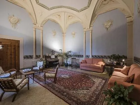 Torre Dei Lari Residenza D'epoca 3* Florence