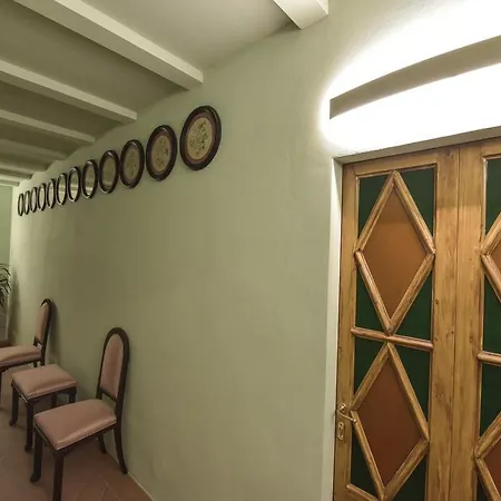 Nocleg ze śniadaniem Torre Dei Lari Residenza D'epoca