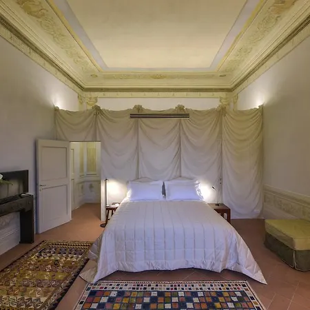 Torre Dei Lari Residenza D'epoca 3* Firenze